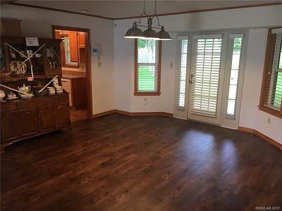 5th image of 1325 Whitehall Dr