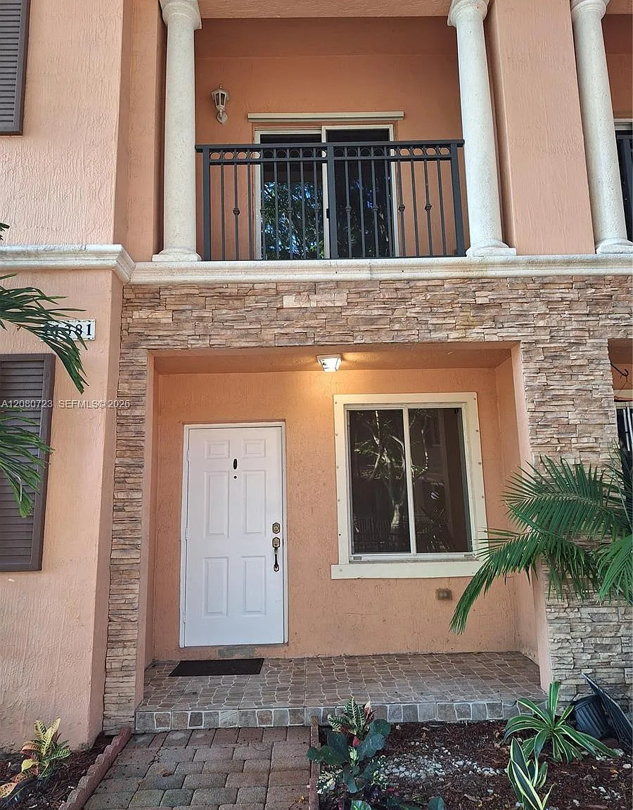 Silver Palm Homes — Photo 1