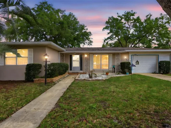 1596 N Page Dr, Deltona, FL 32725