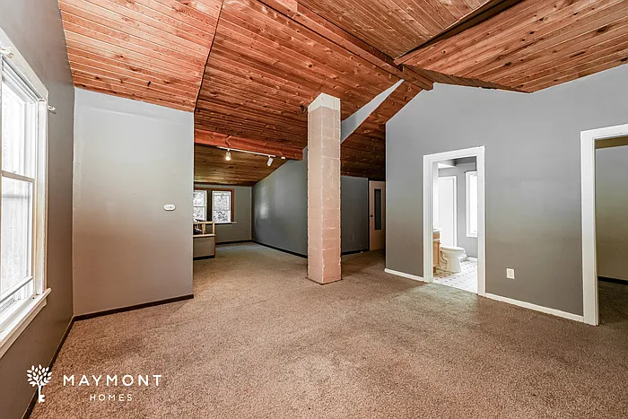 9509 Rosewood Ave — Photo 11