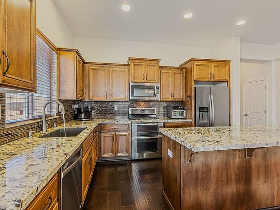 4th image of 4057 Haystack Way