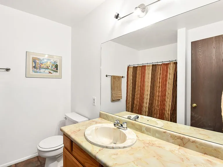 1000 N Beaver St #107 — Photo 3