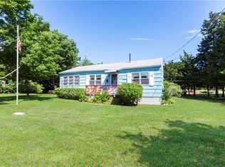20 2nd St, Westerly, RI 02891