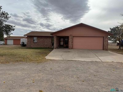 1011 Painted Pony Ln, Artesia, NM, 88210