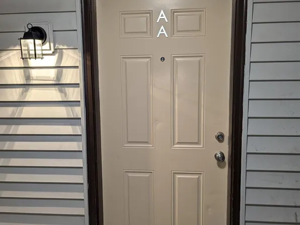 1639 Carriage House Ter APT Aa, Silver Spring, MD 20904