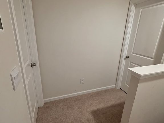 2nd image of 4103 Laurel Ridge Dr Unit B