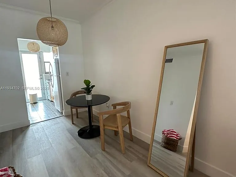 1840 James Ave #12 — Photo 10