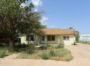1207 N Atkins St, Brownfield, TX 79316