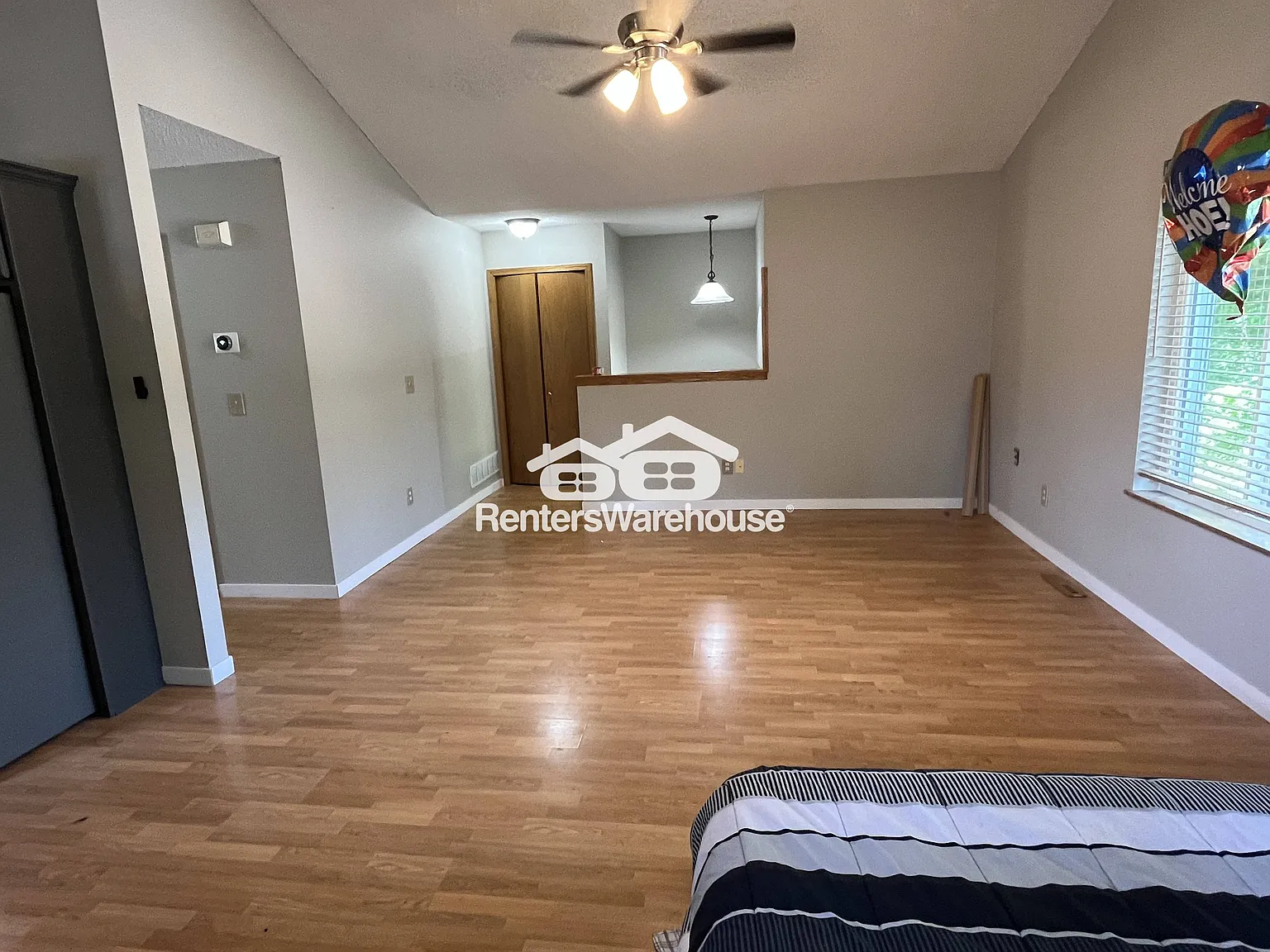 3 Bed/2 Bath SF in Victoria — Photo 4