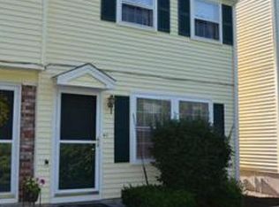 2 George St APT D, Plainville, MA 02762
