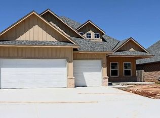 10809 Blue River Dr, Yukon, OK 73099