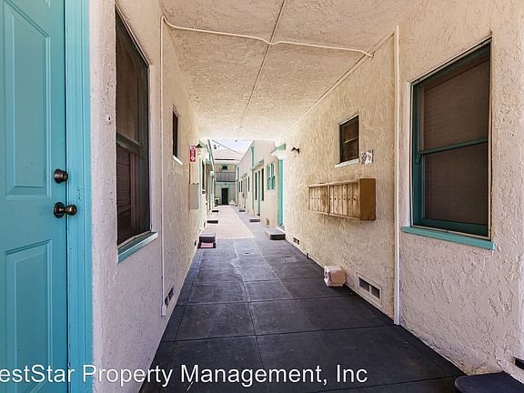 4th image of 468 Gaviota Ave APT 01