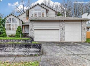 36375 Yocum Loop, Sandy, OR 97055