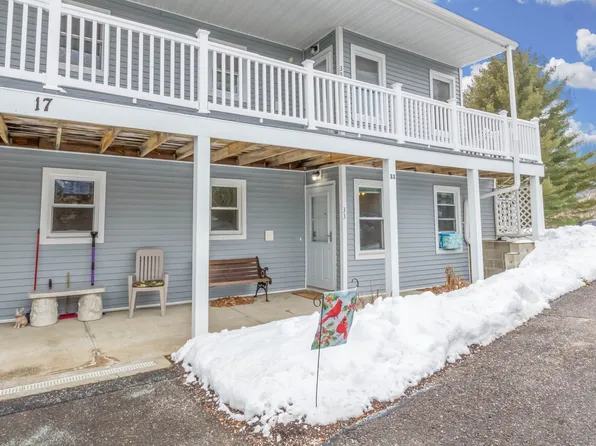 33 Senior Drive #33, Monroe, CT 06468