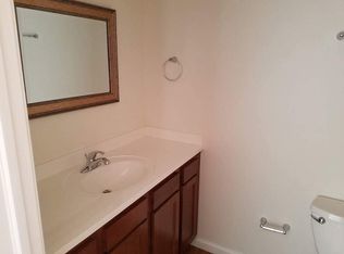 3376 Old Weymouth Rd UNIT B, Medina, OH 44256