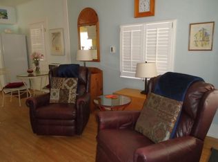 221A 18th St, Pacific Grove, CA 93950