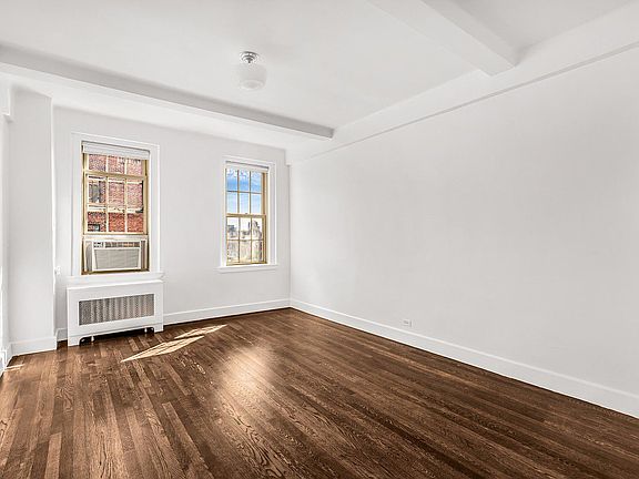 5th image of 24 5th Ave APT 1509