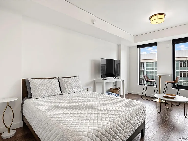 1750 Wewatta St #1305 — Photo 11