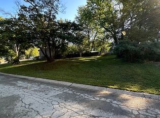1927 S Belmont Blvd, Independence, MO 64057
