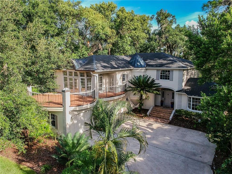 1st image of 851 Lake Catherine Dr