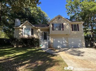408 Robin Hood Dr, Douglasville, GA 30134