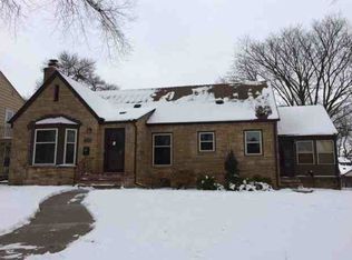 5820 Oakland Ave, Minneapolis, MN 55417