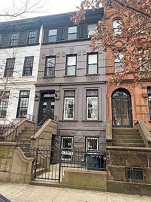1st image of 394 Park Pl #3