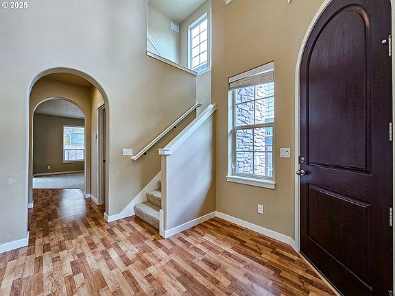 4th image of 6395 NE Whitewood Dr