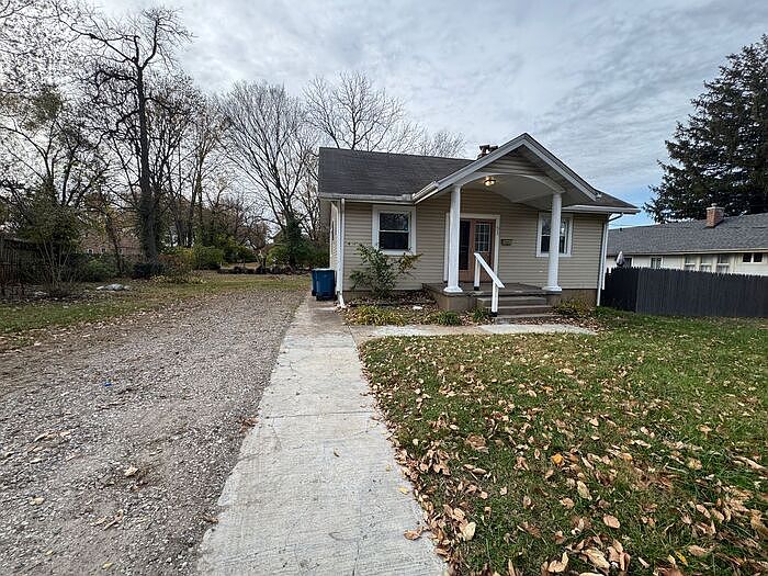 1st image of 53 Beacon Ave