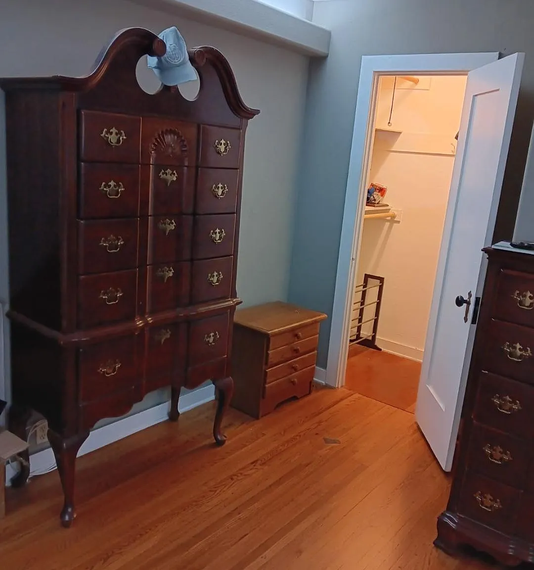 1303 E Brockton Ave — Photo 2