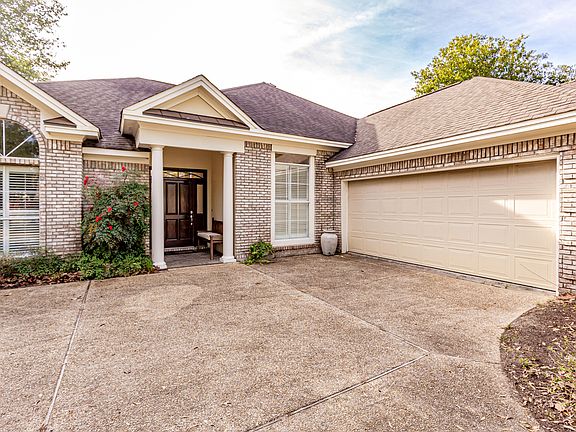 3rd image of 2547 Belgrade Ct