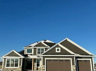 W277N9085 S Red Fox Run, Hartland, WI 53029