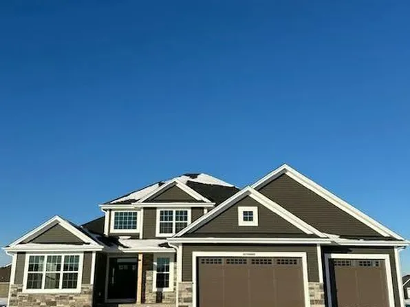 W277N9085 South Red Fox RUN, Hartland, WI 53029