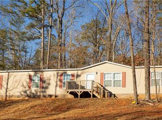 454 E Westbrooks Rd, Seneca, SC 29678