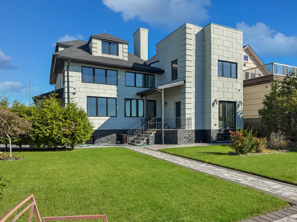 3848 Atlantic Avenue image 2 of 24