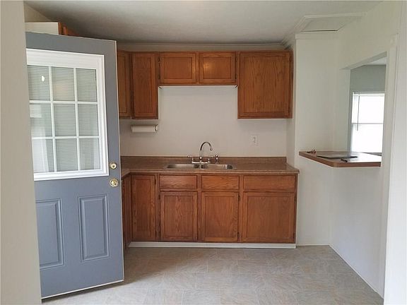 4th image of 2221 Harlan Ct