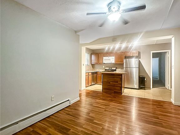 5th image of 5708 Stanton Ave