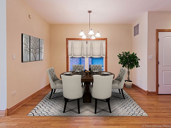 3rd image of 4726 N Winthrop Ave APT 2