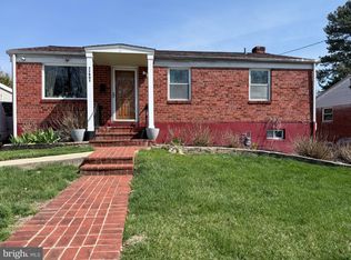 11807 Rocking Horse Rd, Rockville, MD 20852