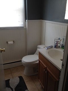 2nd image of 214 Eldridge St