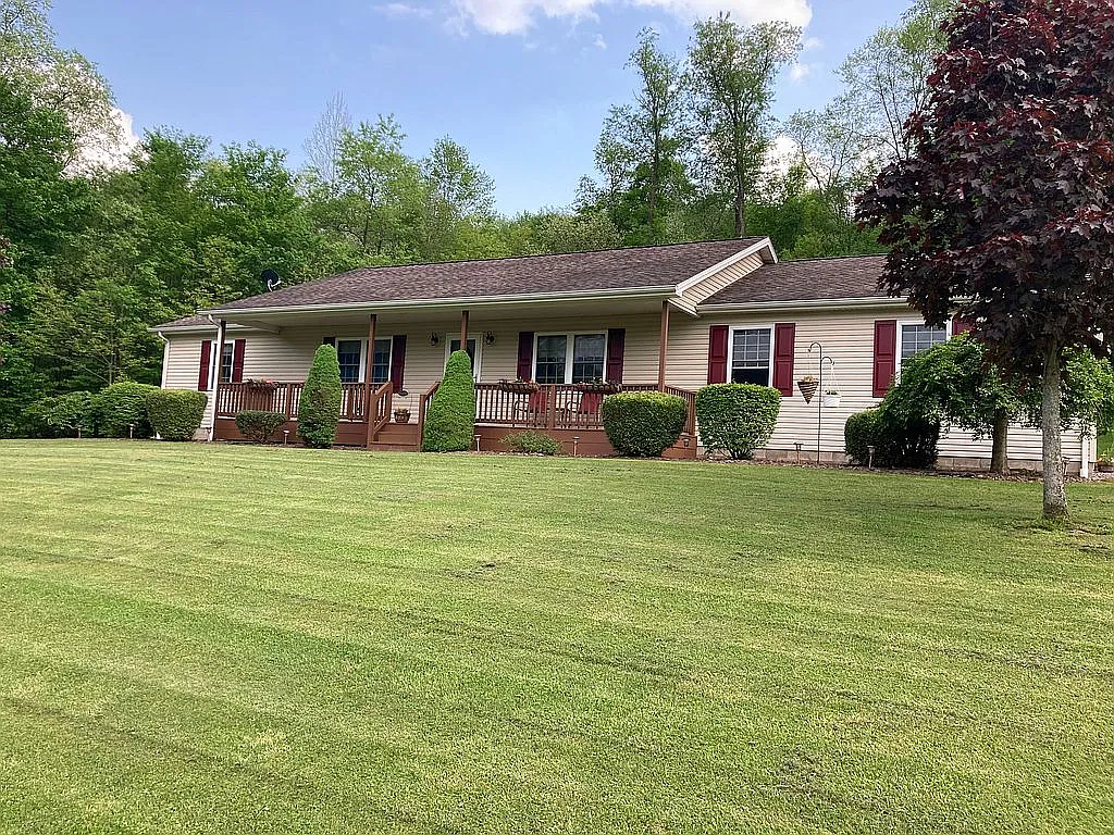 152 Ketchum Rd photo 1