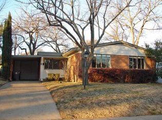 2539 Wentworth St, Dallas, TX 75211