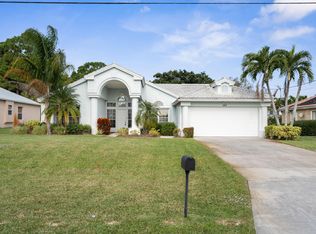 107 SW Pisces Ter, Port Saint Lucie, FL 34984