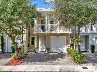 7504 NW 108th Path #7504, Miami, FL 33178