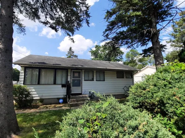 7513 West Sheridan AVENUE, Milwaukee, WI 53218