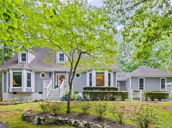 115 Leaf Lake Dr, Suwanee, GA 30024