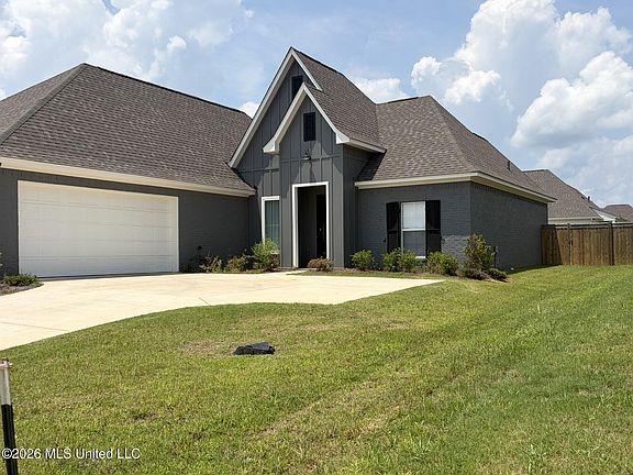 5th image of 836 Glenwild Cir