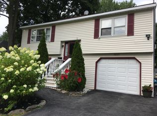 3063 Shafer St, Schenectady, NY 12304