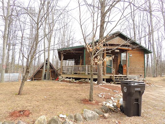 2nd image of 9634 Tamarack St