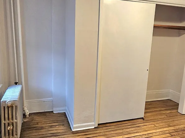 327 Jackson Street image 20 of 47